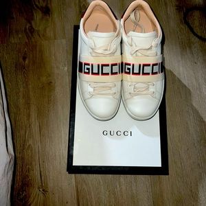 Womens Gucci Sneakers
